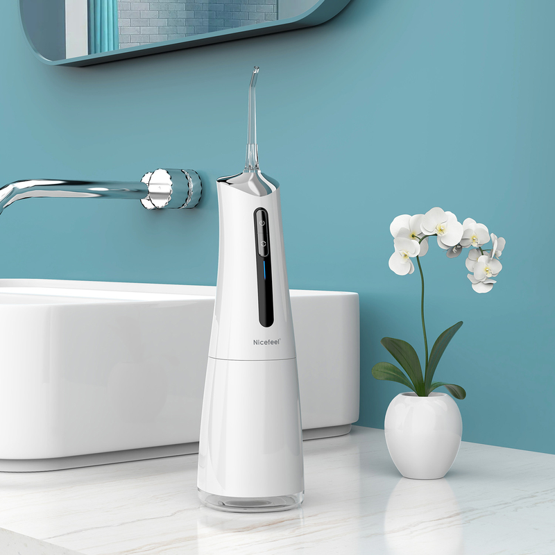 4 Çalışma Modu 300ml Elektrikli Jet Akülü Taşınabilir Su Flosser Oral Clean
